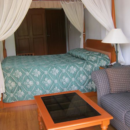 The Orchid Hotel Kalim Bay Patong Екстер'єр фото